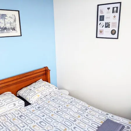 New! Supreme Apartment - Near Tube Stations Londres Extérieur photo